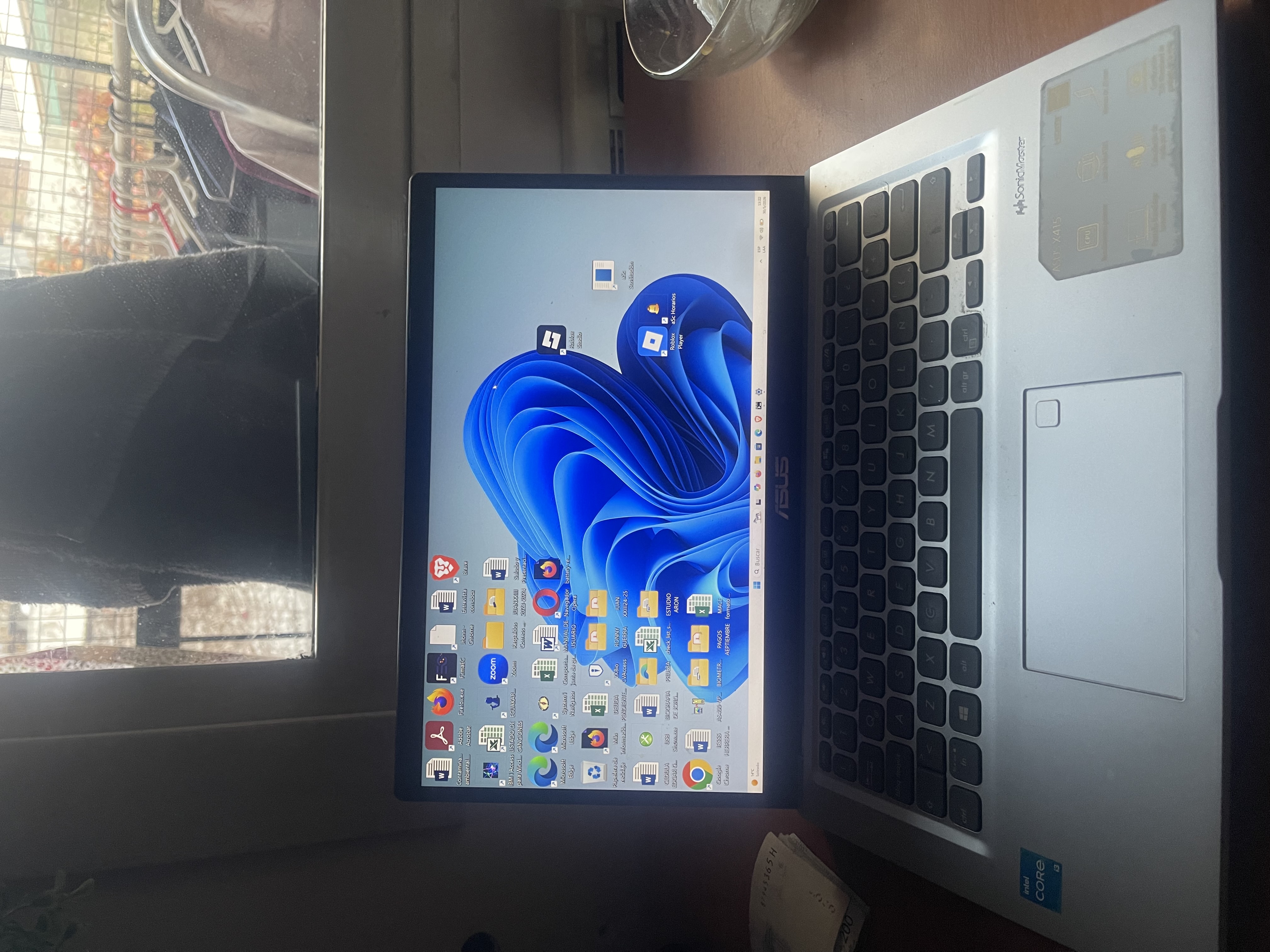 Asus 256gb 4 gb ram 